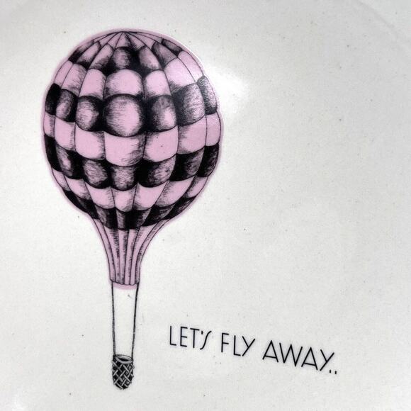 Set 2 Bloomingville Hot Air Balloon Dessert Salad Plates Pink Lets Fly Away 8" - Picture 2 of 4